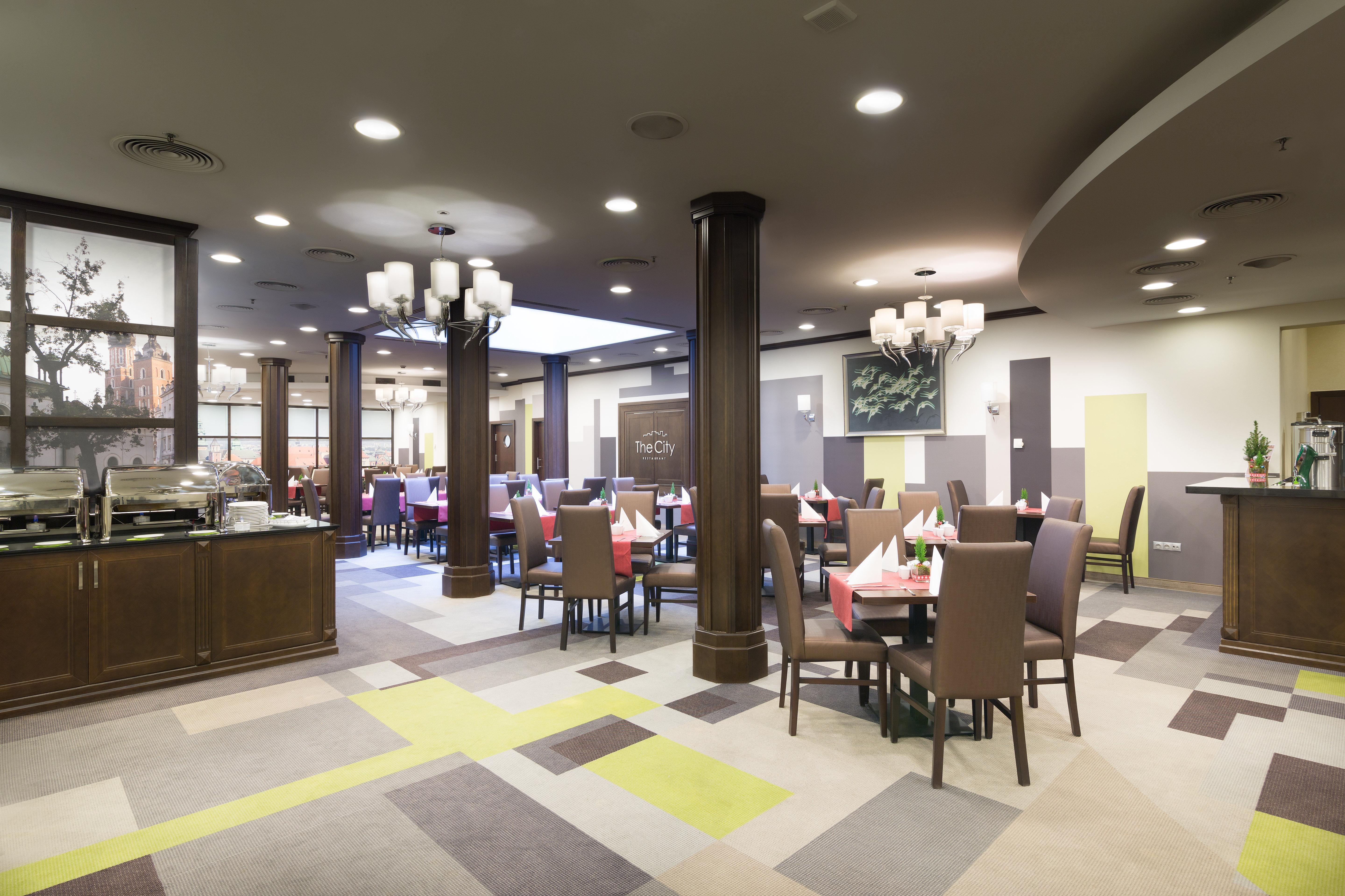 Holiday Inn Krakow City Centre By Ihg Bagian luar foto Restaurant