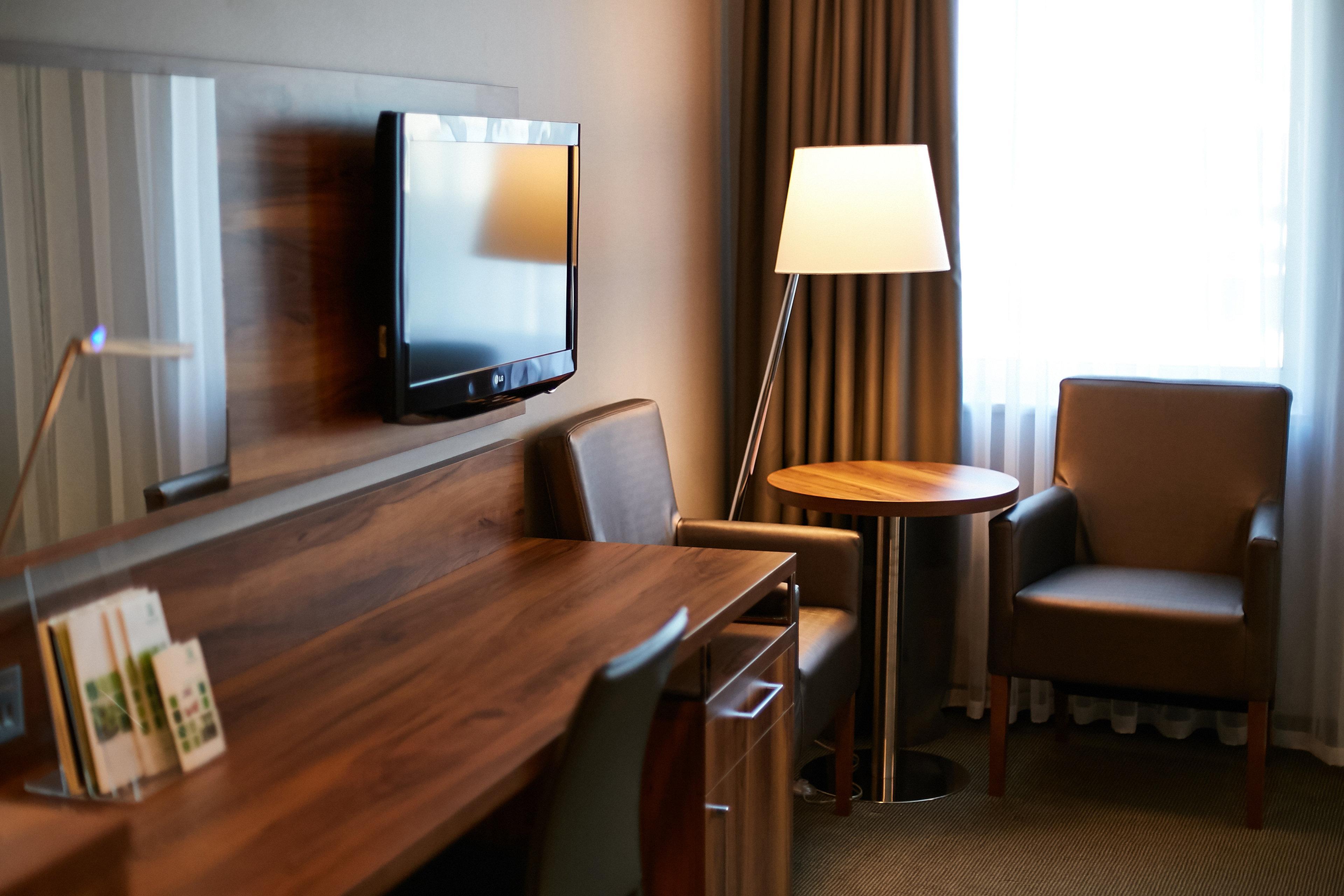 Holiday Inn Krakow City Centre By Ihg Bagian luar foto A room at the hotel