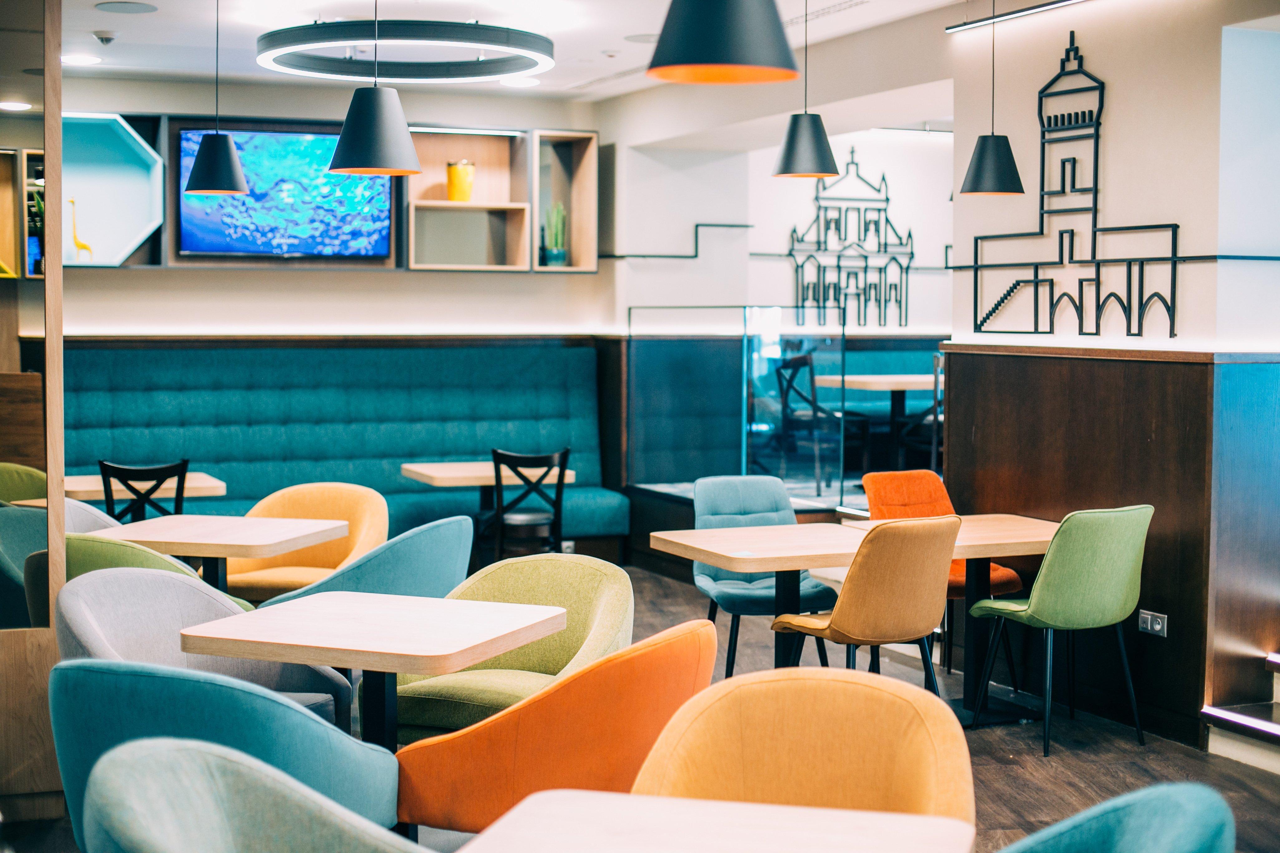 Holiday Inn Krakow City Centre By Ihg Bagian luar foto The interior of the lounge