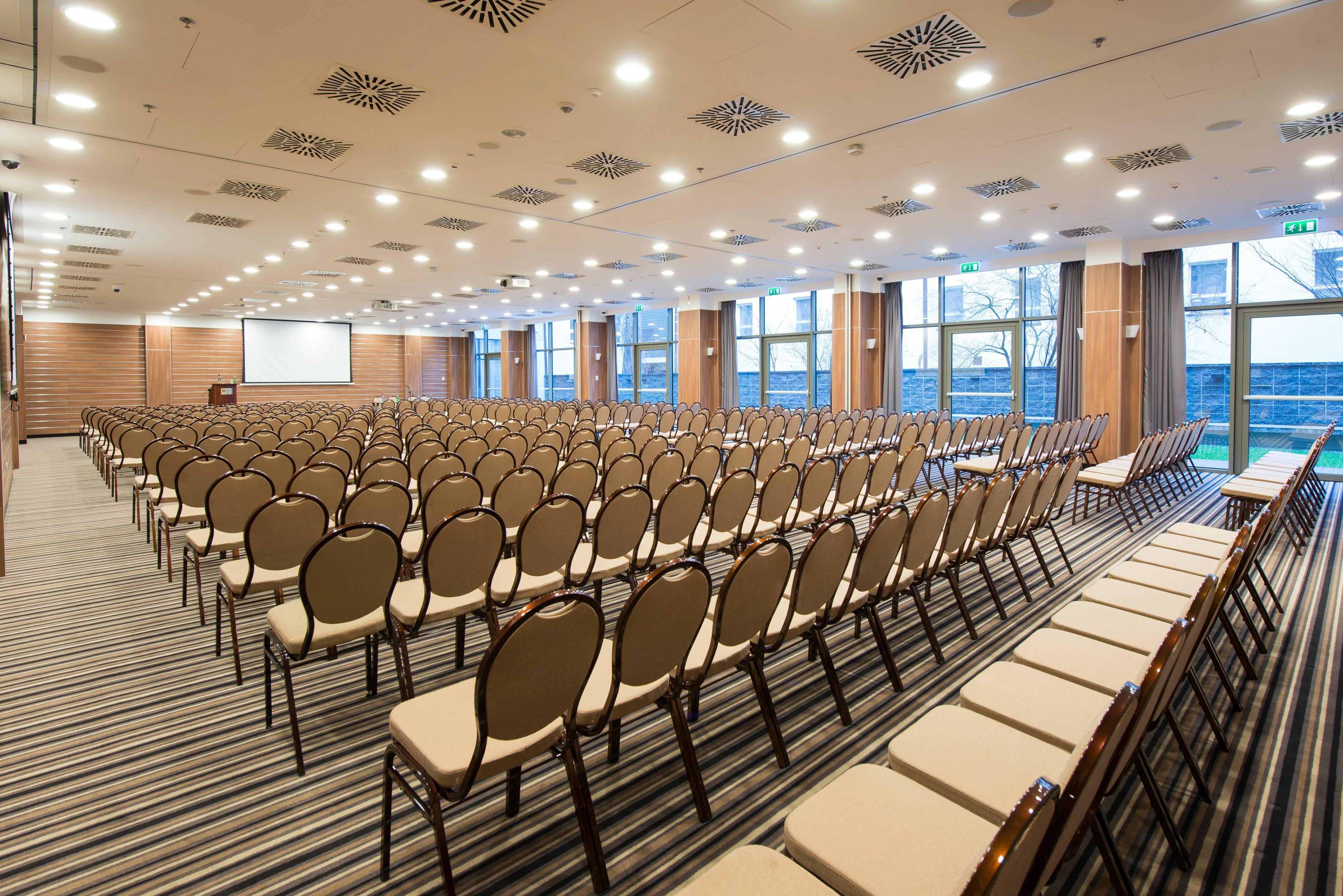 Holiday Inn Krakow City Centre By Ihg Bagian luar foto The main conference hall