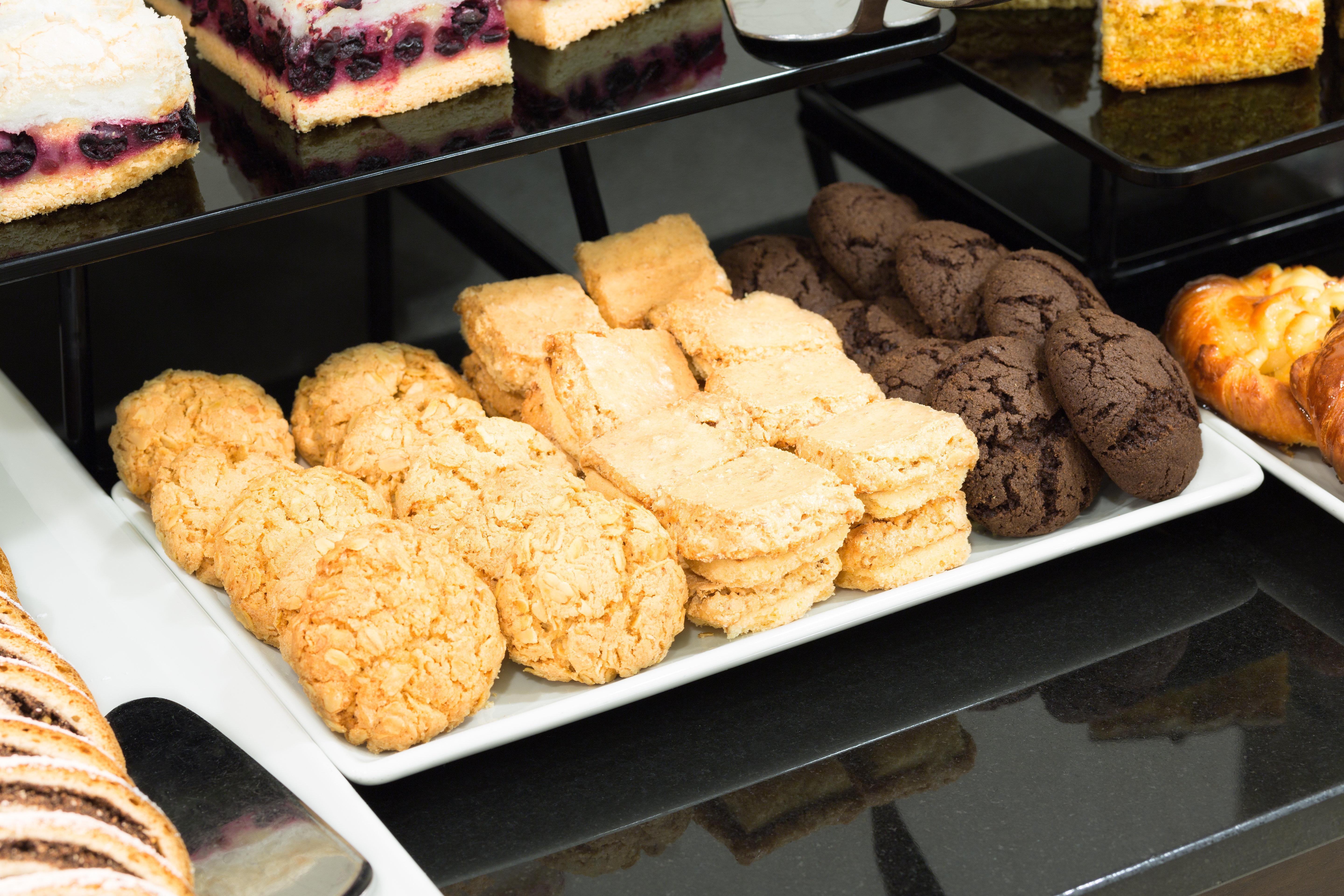 Holiday Inn Krakow City Centre By Ihg Bagian luar foto Cookies